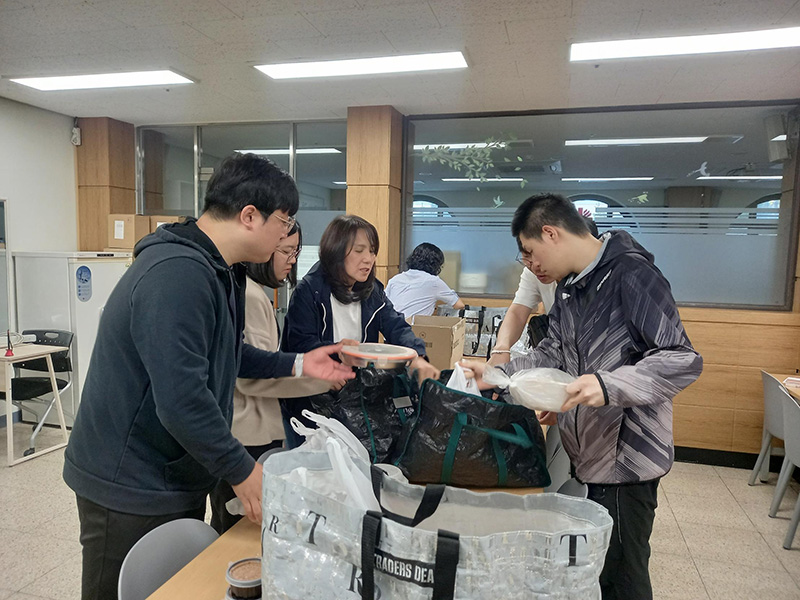 자원봉사 활동사진 2